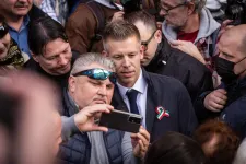Elemző: Profi szervezés, Magyar Péter a politikai középhez beszélt, de a katarzis elmaradt