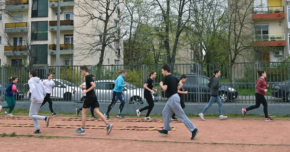 Szigorít a belügy, megszüntetnék a heti két tesióra-kedvezményt a sportolóknál