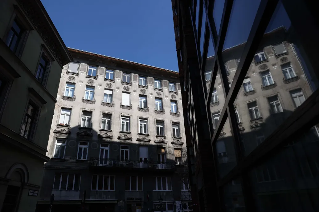 A főváros olyan lakáskiadókat keres, akik kisebb hozammal is beérik, ha a kockázatot más viseli