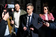 Videó: Magyar Péter kijött az ügyészségről, és súlyos dolgokat mondott Rogánékról