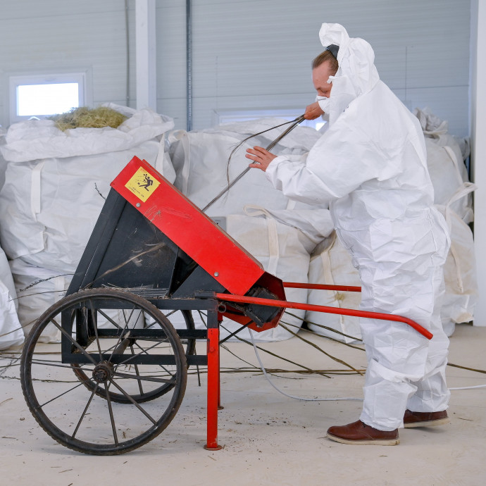 Egyre összetettebb problémát jeleznek a magyarországi munkaerőköltség, bér és árfolyam adatok