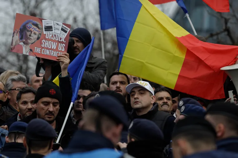 A romániai fiatalok között az AUR a legnépszerűbb párt