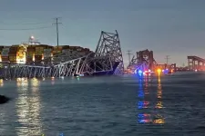 Áramszünet volt a teherhajón, amelyik miatt összeomlott az egyik legforgalmasabb amerikai híd Baltimore-ban