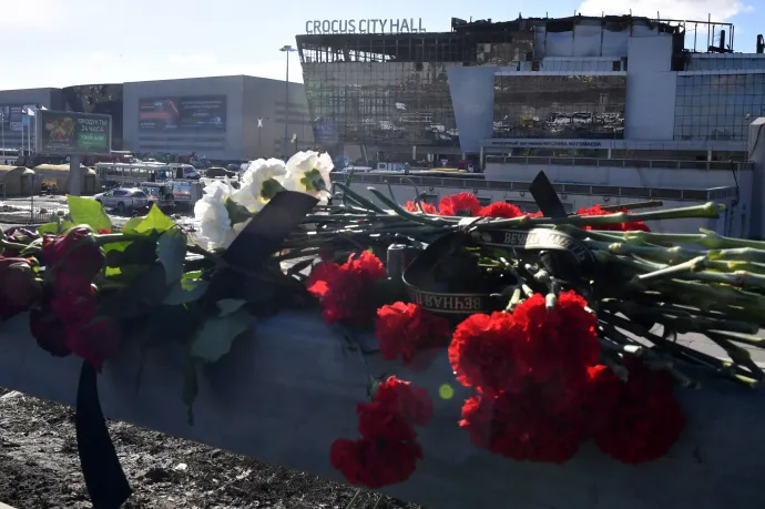 Mindenkinek van válasza arra, hogy kinek az érdeke volt a moszkvai terrortámadás