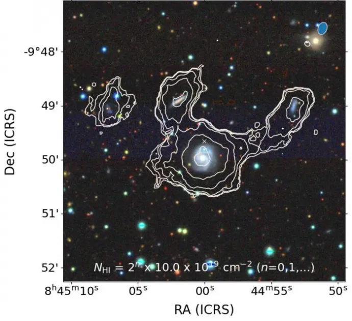 A három összeérő galaxis – Fotó: Glowacki et al. / ICRAR