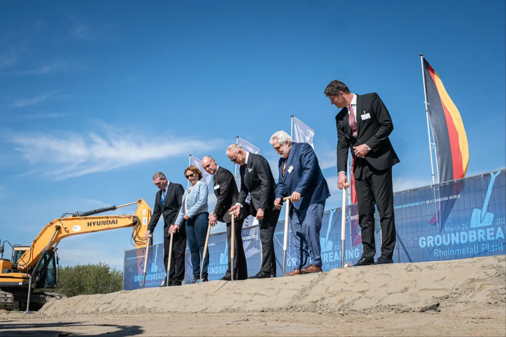 Letették a szegedi Rheinmetall-üzem alapkövét, jövőre indul a gyártás