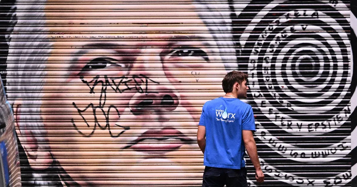 Időt nyert Assange, London egyelőre nem adja ki az Egyesült Államoknak