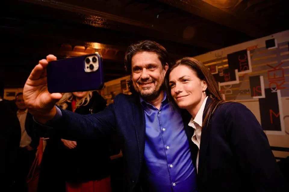 Központi utasításra osztják meg sorban Varga Judit Facebook-posztjait a fideszes képviselők