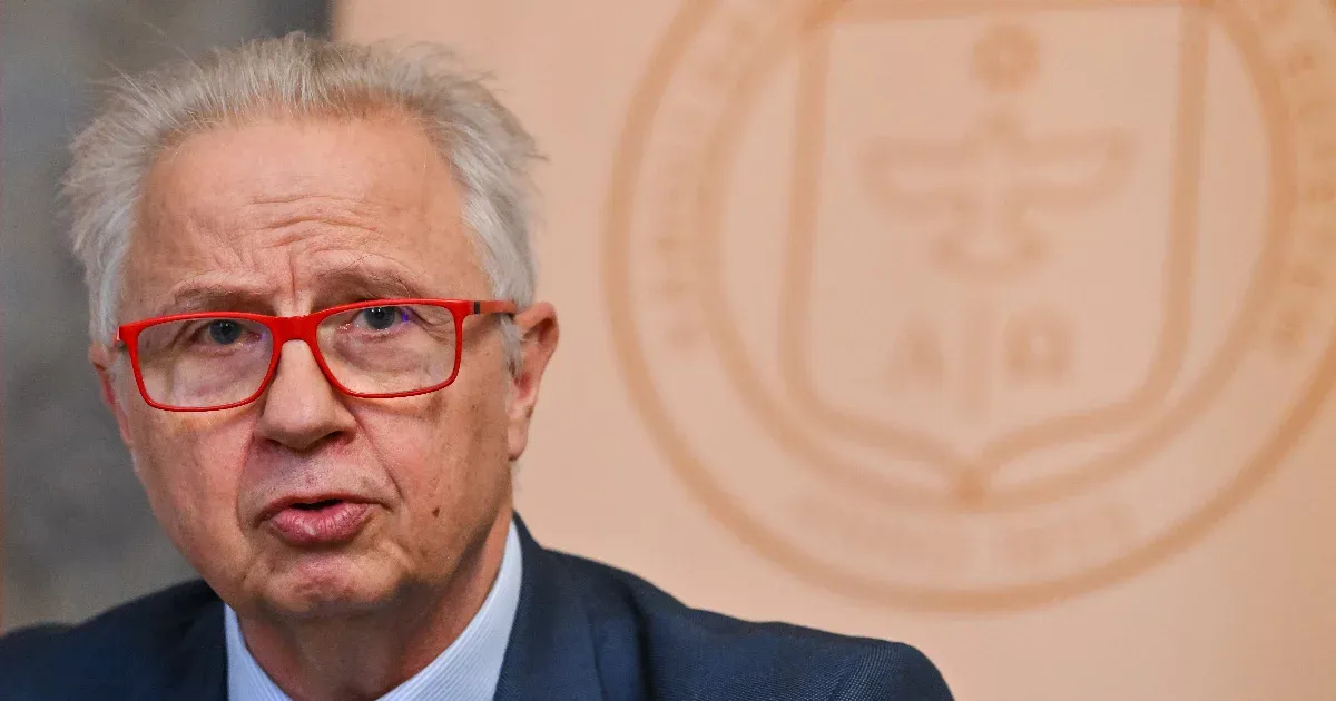 Trócsányi Lászlót jelölte alkotmánybírónak a Fidesz, de nem vállalja