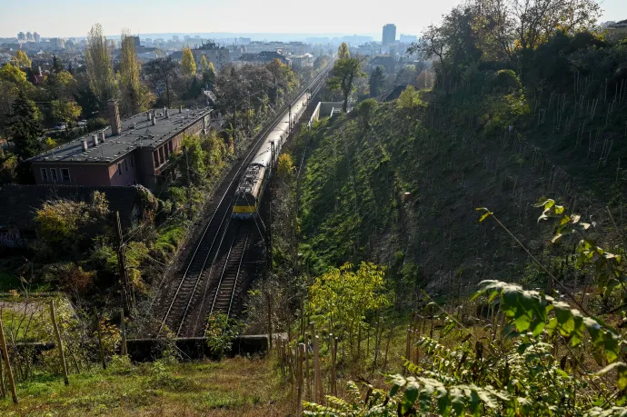 Áprilisban két hétig korlátozzák a vasúti forgalmat a Déli pályaudvar és Kelenföld között