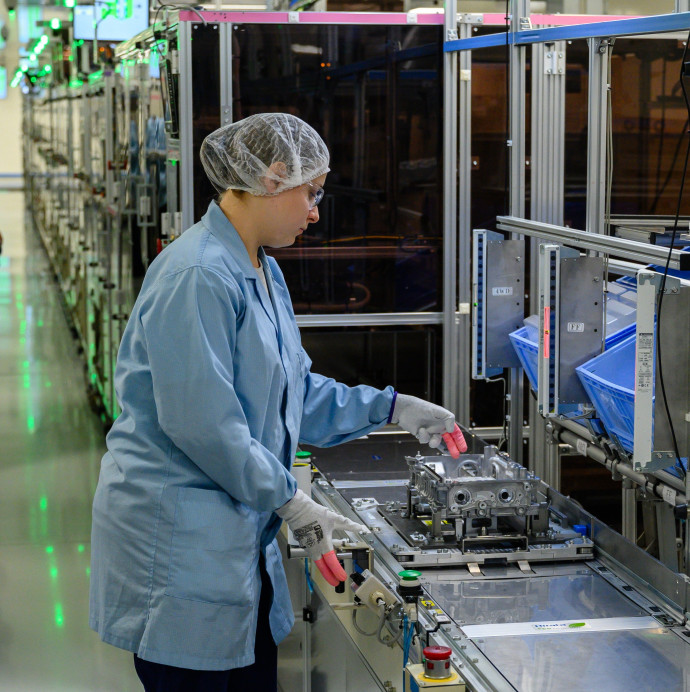 Jobban nőhetnek a bérek idén az előrejelzéseknél