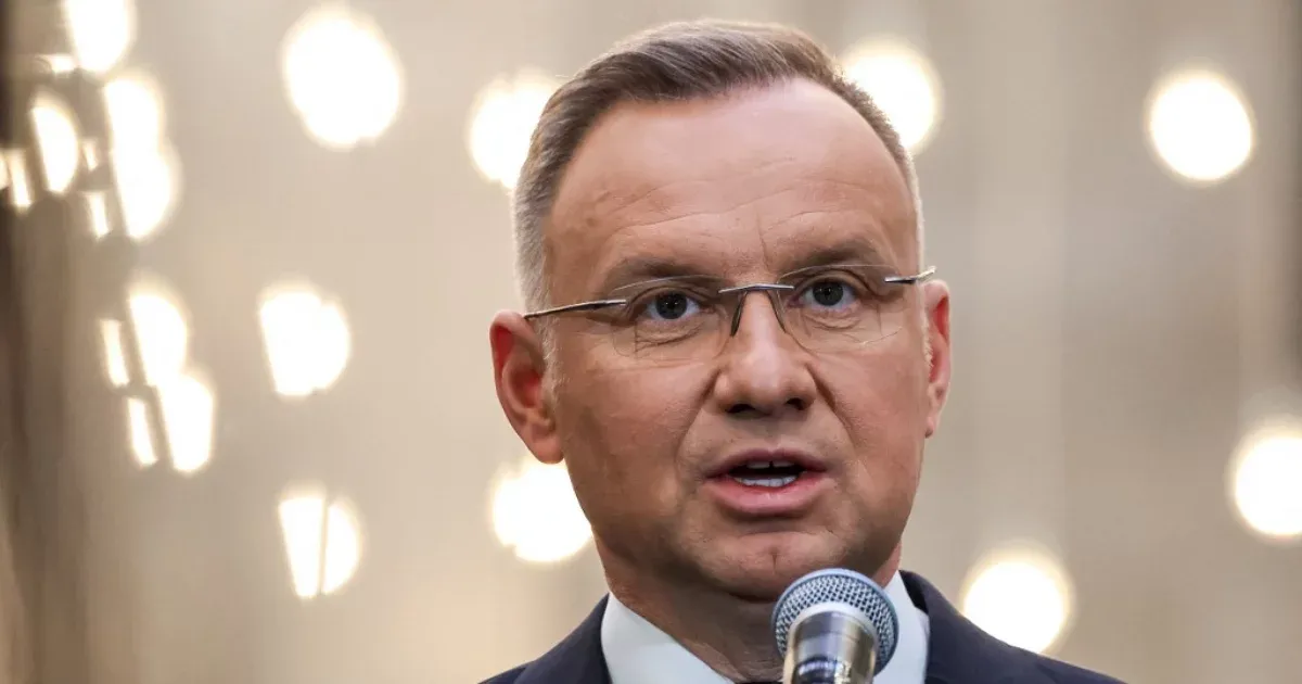 A lengyel elnök megvétózta a törvénymódosítást: Nem lehet 15 éves kortól, vény nélkül hozzájutni az esemény utáni tablettához