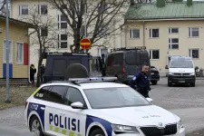 Meghalt a finn általános iskolában történt lövöldözés egyik 12 éves sebesültje