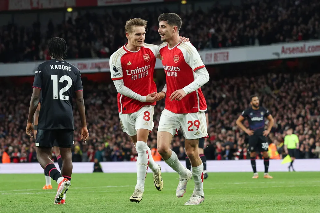 Simán nyert az Arsenal és a Manchester City is, a Liverpool visszacsúszott a második helyre