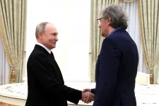 Kusturica elment a Kremlbe, és megköszönte Putyinnak a „személyes történelmi igazságtételt”