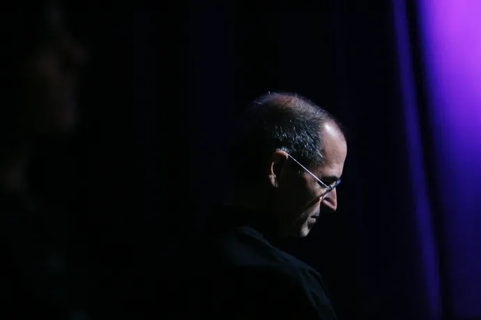 Steve Jobs és az apja többször találkoztak, amikor még nem tudták, hogy rokonok – utána soha
