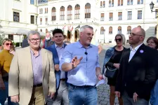 Két párt is beállt a független soproni polgármesterjelölt mögé