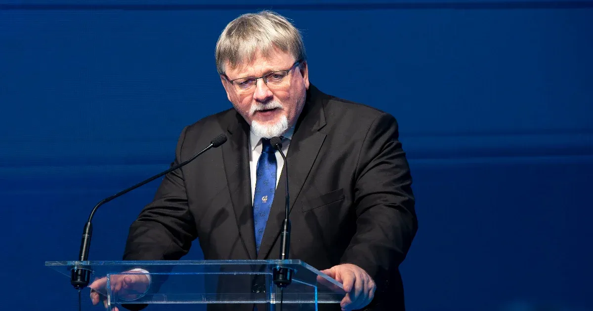 Dézsi Csaba András felesége tagadja, hogy férje valaha is bántalmazta volna