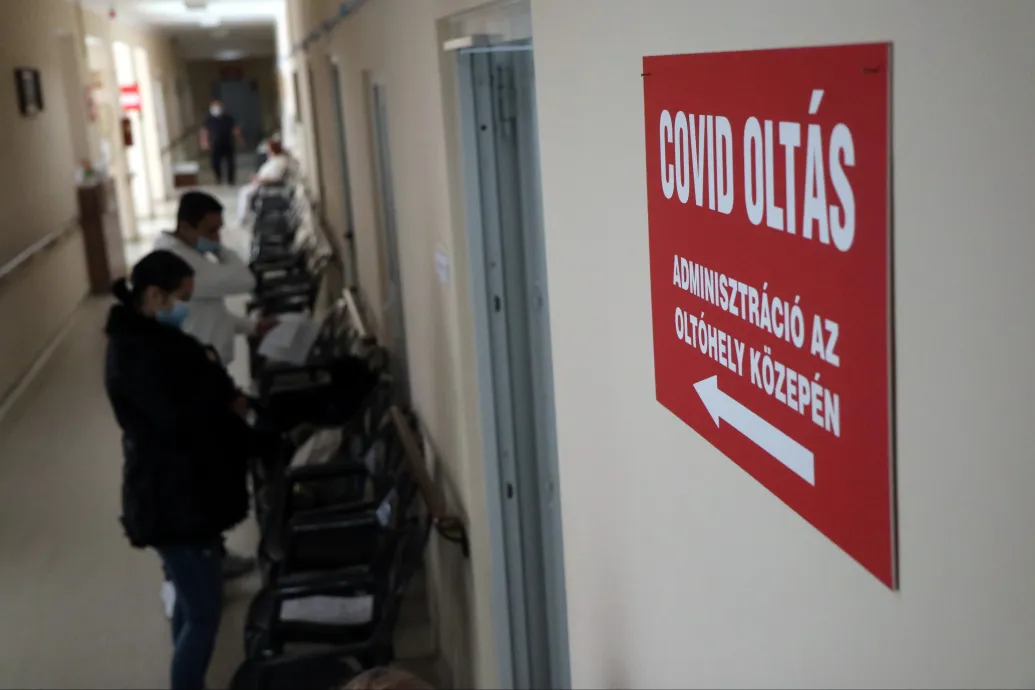 Befejeződött a nyomozás a hamis védettségi igazolásokat kiállító orvos ügyében, a rendőrség vádemelést javasol