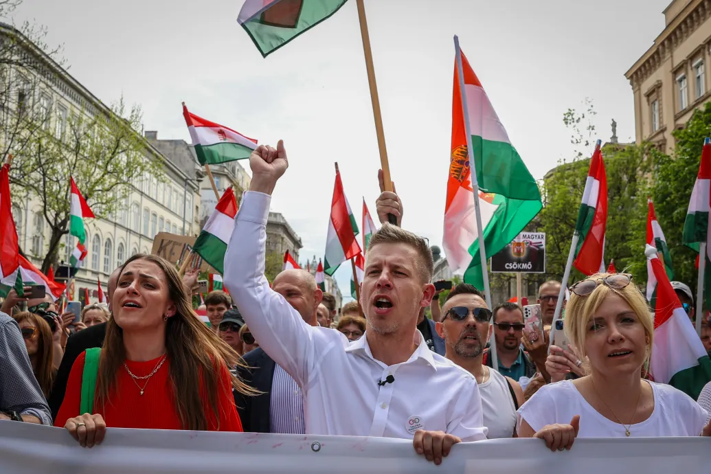 Magyar Péter európai parlamenti képviselőjelöltek jelentkezését várja, de szűk határidőt szabott