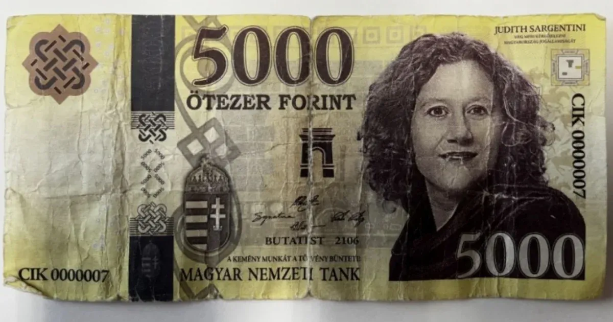 A Kutyapárt sargentinis ötezresével fizetett, majd késsel fenyegette meg az eladót
