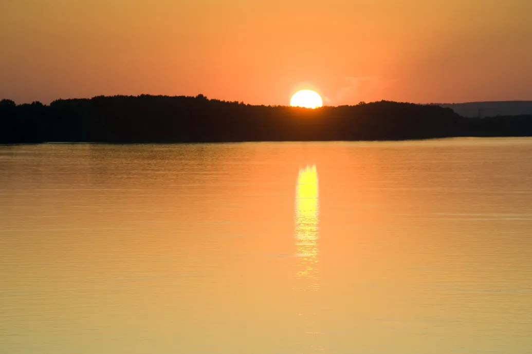 Eddig tartott a lehűlés, hétvégére megint 30 fok is lehet