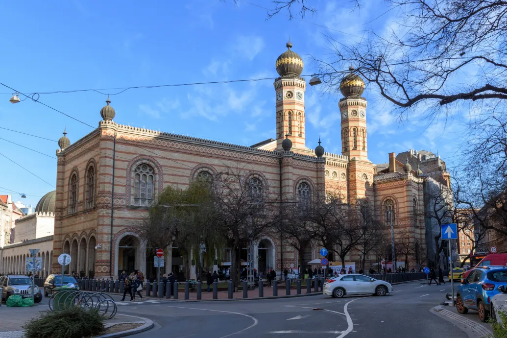 Végre van éruv Pest körül