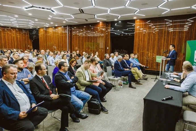 Vákár István vezeti az RMDSZ Kolozs megyei tanácsosjelöltek listáját, Csoma lesz a tanácselnökjelölt