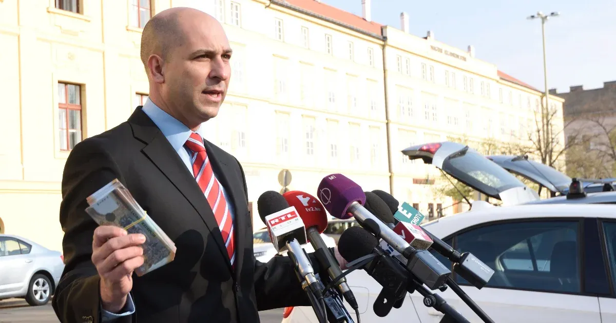 Szabó Bálint botrányt csinált a szegedi közgyűlésen