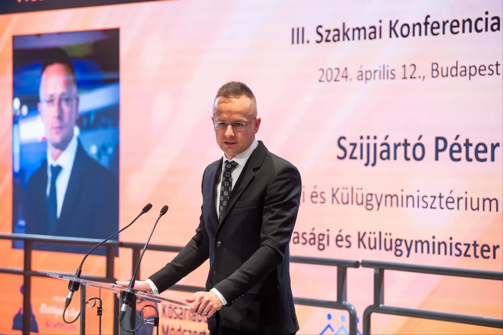 Szijjártó Péter szerint elfogadhatatlan, hogy az orosz sportolókat kitiltsák a párizsi olimpiáról