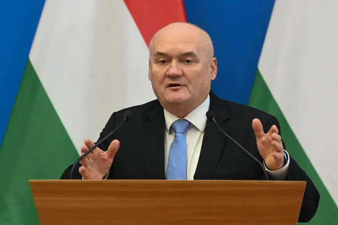 „Aki nem dolgozik, ne is egyék” – mondta a fideszes Hende Csaba a családi pótlékról