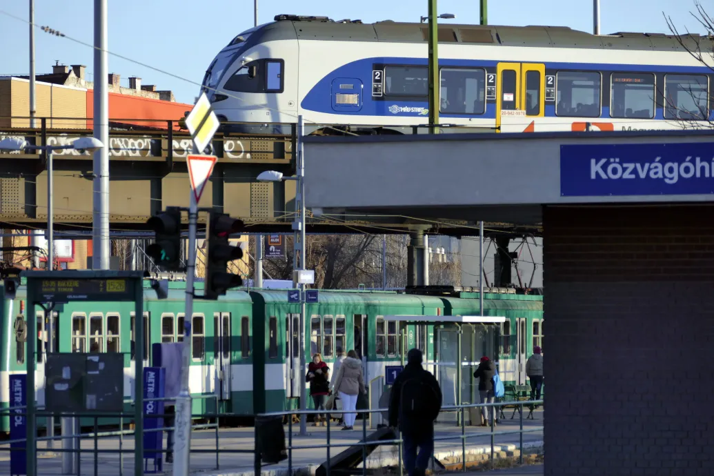 Nagyon rákaptak az emberek az ország- és vármegyebérletekre