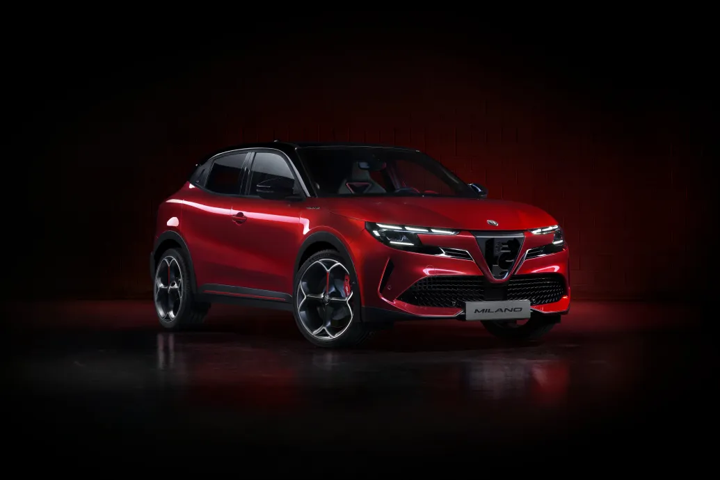 Jó nagy balhé lett az új Alfa Romeo megjelenéséből