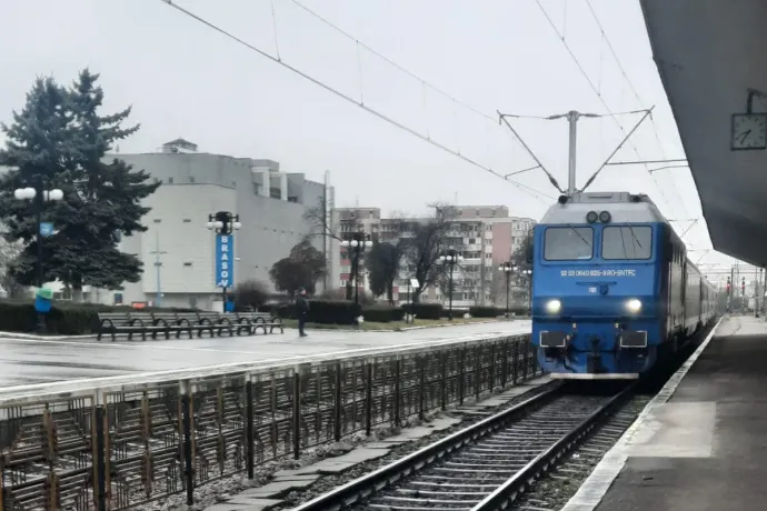 Mozdonyvezető hiány van a CFR brassói vonalán, 14 hétvégi vonatjáratot töröltek