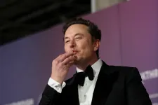 Elon Musk fizetőssé tenné a posztolást az új X-felhasználóknak