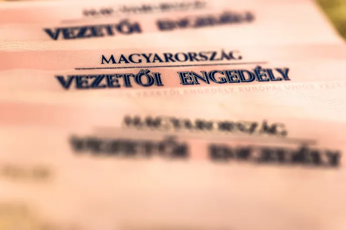 Hatvan-hetven évesek is szereznek jogosítványt Magyarországon, de a legidősebb vizsgázó 89 éves volt