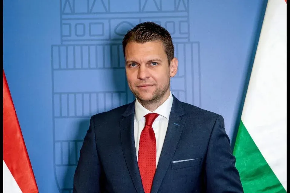 Még egy pozícióra kinevezik Menczer Tamást