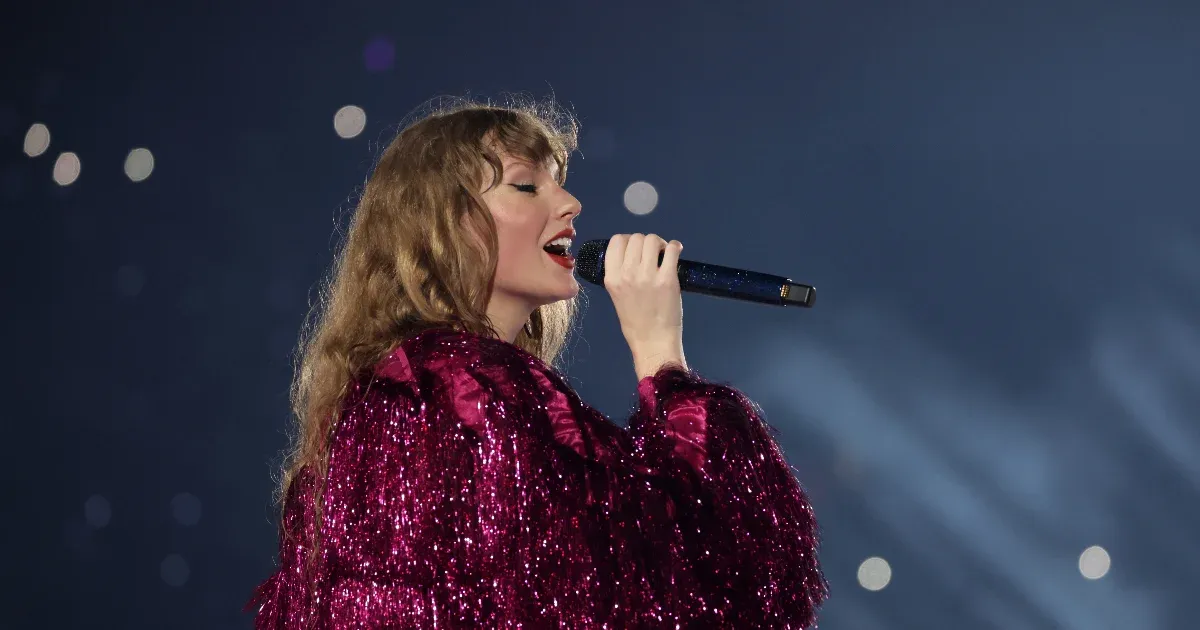 Megjelent Taylor Swift új albuma, kétszer annyi számmal, mint amennyire számítani lehetett