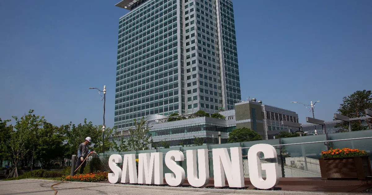 Samsung offers a six-day work week for its managers