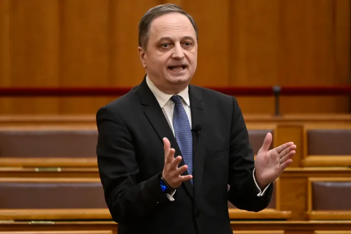 Visszalépett a Jobbik főpolgármester-jelöltje Vitézy Dávid javára