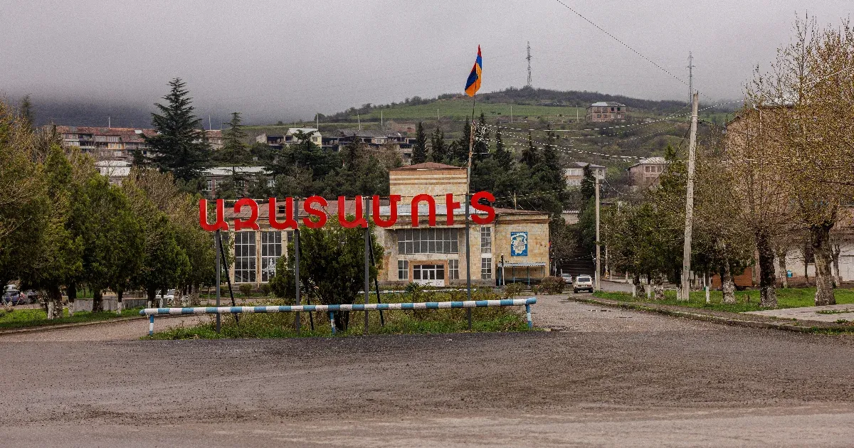 Armenia returns four villages to Azerbaijan