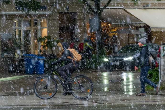 Országszerte esik hétfőn és kedden, a hegyekben havazás várható
