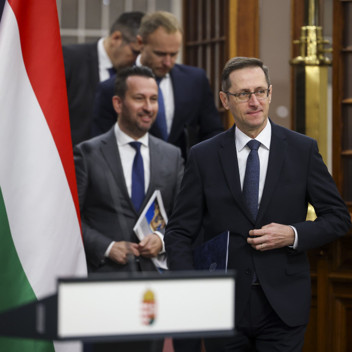 Kifulladni látszik a magyar államadósság-ráta csökkenése