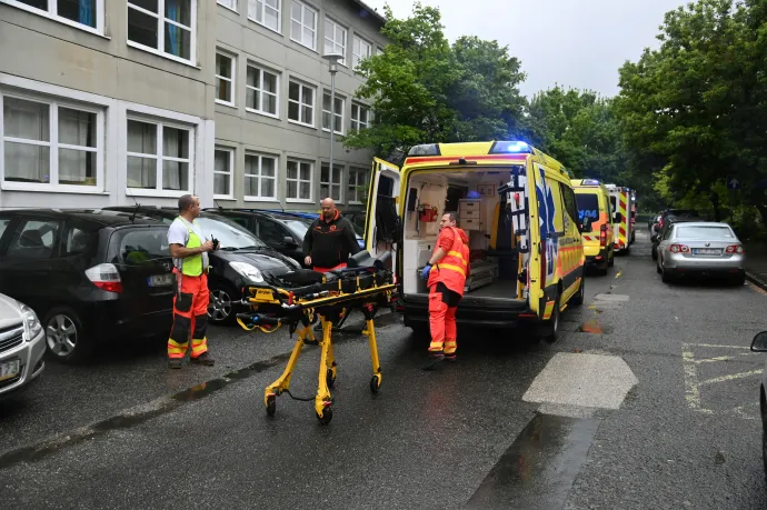 31 gyereket vittek be vizsgálatra a Heim Pál kórházba egy budapesti általános iskolából