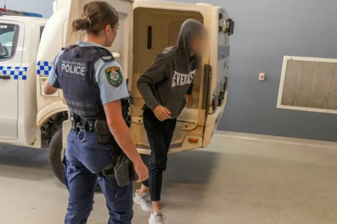 Tinédzsereket vett őrizetbe az ausztrál rendőrség