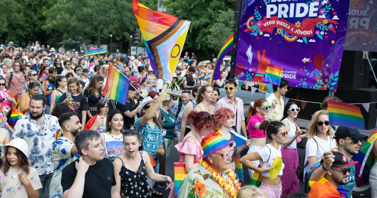 Csak úgy indíthatnak járművet a pártok a Pride-on, ha konkrét lépéseket tesznek az egyenlőségért