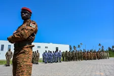 Egy faluban 56 gyereket mészárolt le Burkina Faso „terroristák” ellen küzdő hadserege
