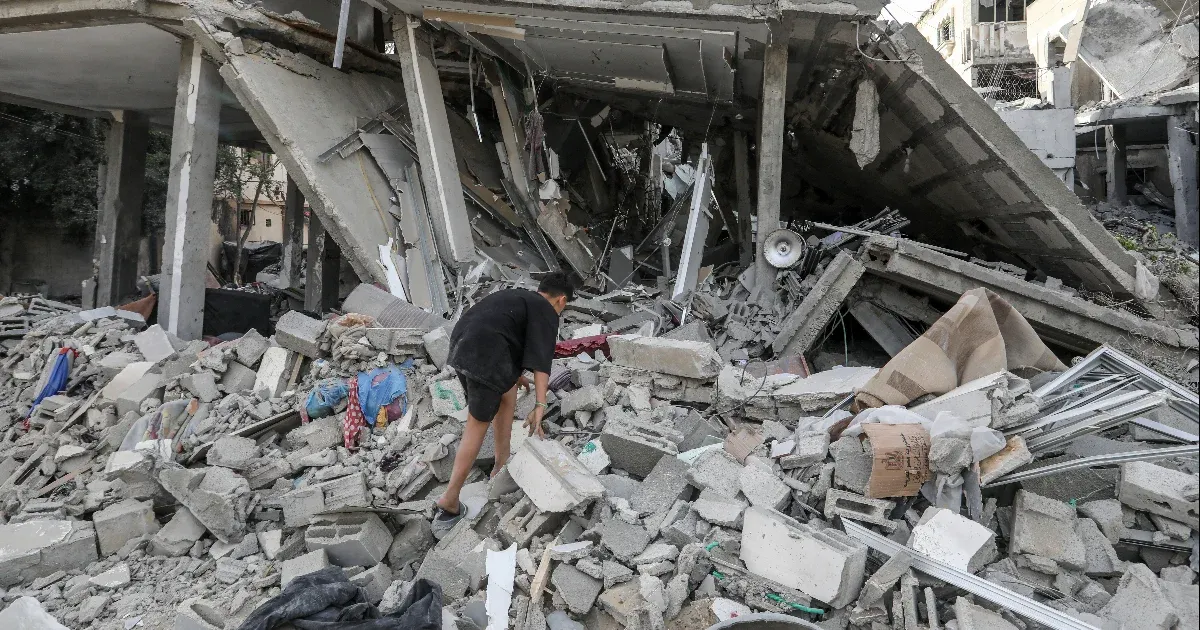 Legalább 14 évbe kerül majd elhordani a több millió tonna törmeléket Gázából