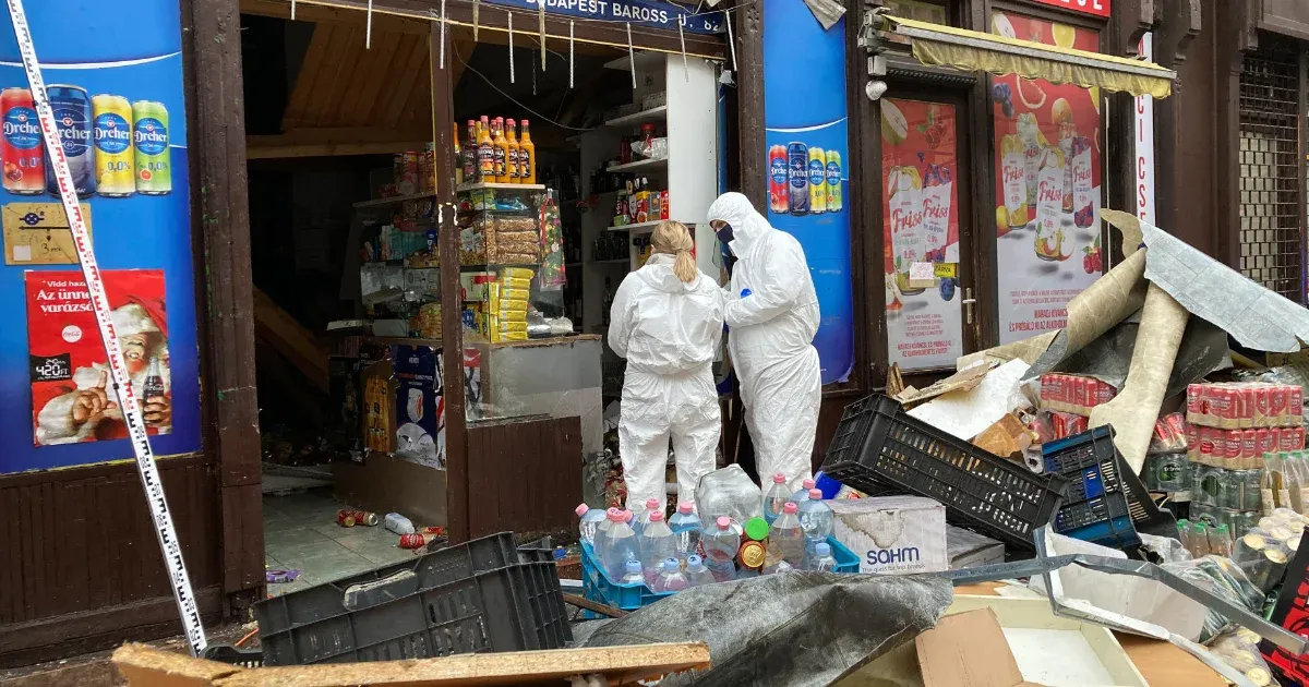 Nem érzi magát bűnösnek a józsefvárosi boltos, akinek üzletében rászakadt a galéria a vásárlókra