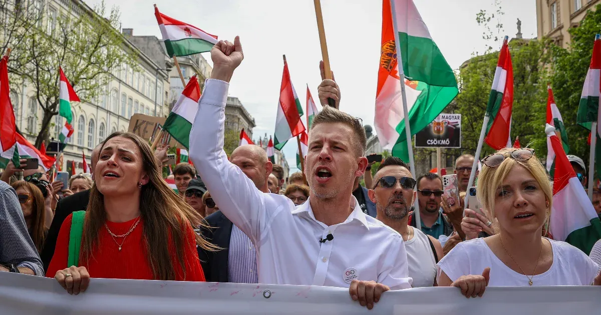 Magyar Péter: Miniszterelnök úr, befújt a szél az ablakon egy nem nyilvános kormányhatározatot